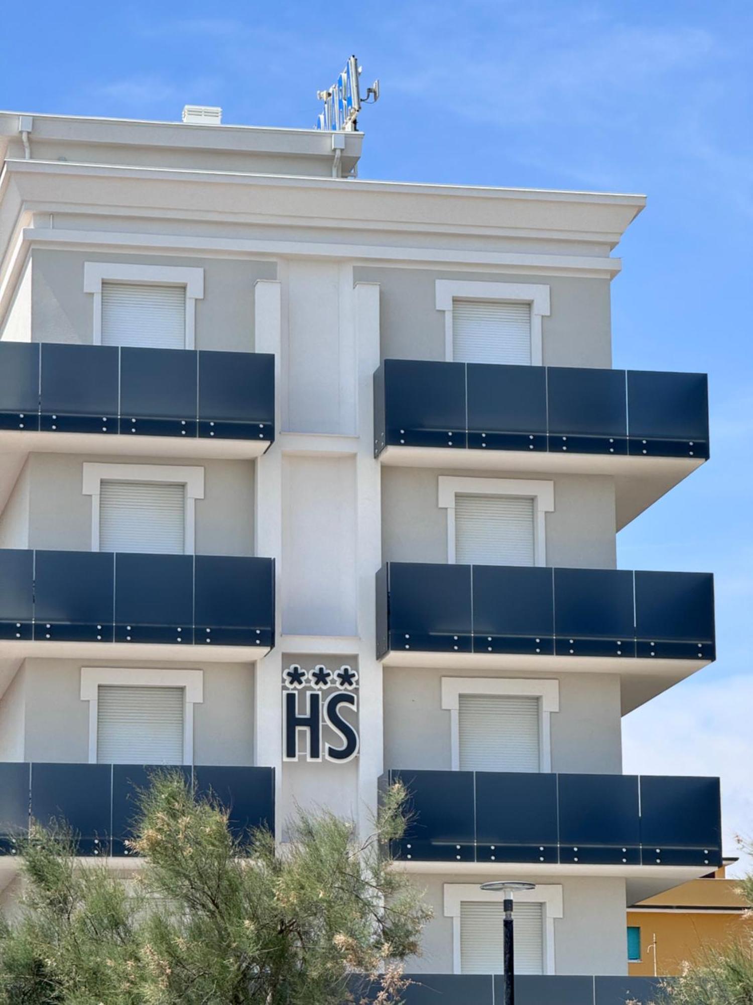 Hotel Sayonara Senigallia Exterior photo